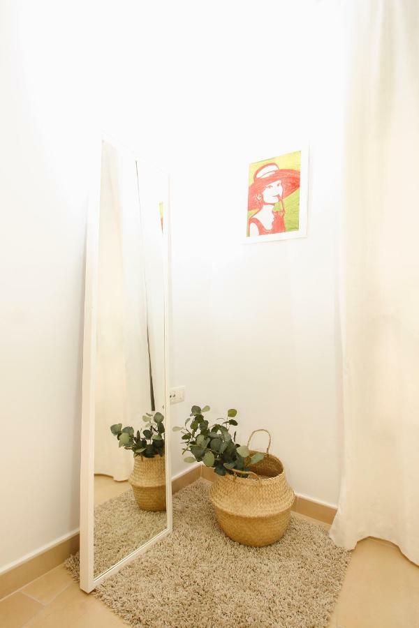 Apartamento San Julian Seville Exterior photo