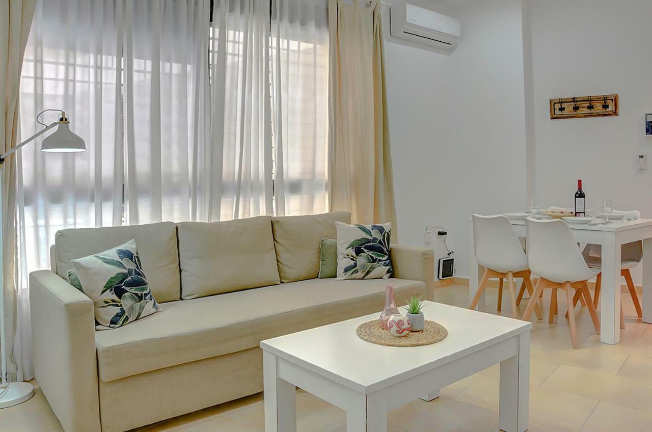 Apartamento San Julian Seville Exterior photo